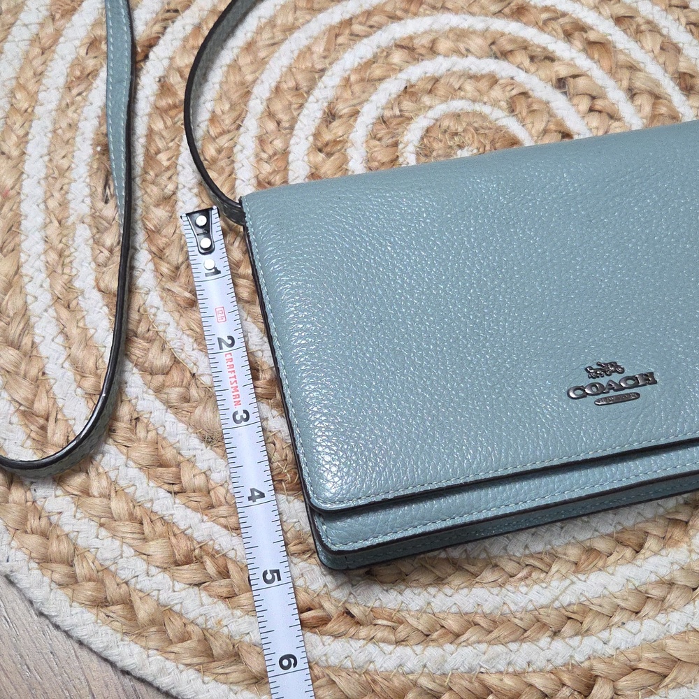 Coach Hayden Foldover Crossbody Clutch In Pebbled Leather In Cloud - Picture 2 of 11